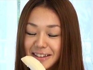 Sakura Hirota Horny Asian Milf Shows Hot Oral Talents With B