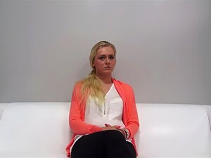 Uwodzicielski Casting Blondynka Marketa
