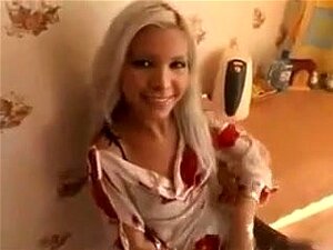 Getrouwd Stel Heeft Geneukt In Een Donkere Kamer, Niet-professioneel Getrouwd Stel Heeft Seks Op Bed Voor De Camera