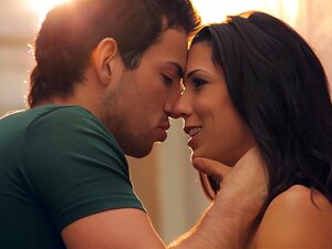 Шпанска милф (мама коју бих јебао) Алека Тхомас тешко је појебала