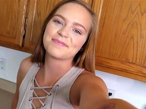 Mandy Summers čvrste Sise I Obrijana Pička