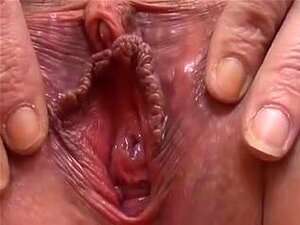 Stepmother I'd Like To Fuck Receives Frisky,