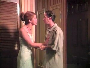 Niesamowita Gwiazda Porno Gwen Summers W Szalonych ślicznotkach, Brunetka W Filmie Porno. Gwen Summers