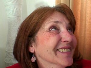 GRANDMA ALLIES - 2 Boyz Neuken Oude Kantoor Oudere Baas
