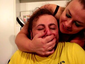 Ο Φορέας Επ1 - Φετίχ Χεριών με BBW