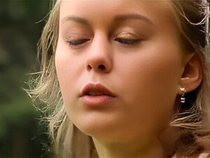 Slave Huntress 2 Van Boundheat.com