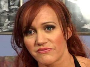 Hot Mom Next Door - Bailey