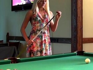 Tutted Gruppsex Med En Student På En Fest