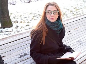 Coed Cockriding Naar Luid Orgasme