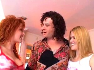 Audrey Hollander - Une Batte De Baseball Et Une Bite à La Fois