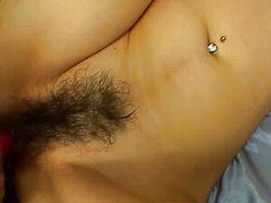 Длакава пичка против црвеног вина азијског порно клипа