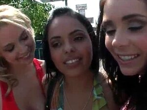 Sarah Vandella I Dwie Inne Gwiazdy Porno Część 4