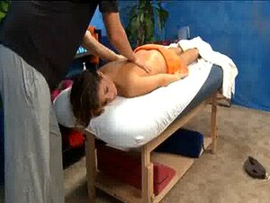 Geile Achtzehnjährige Schlampe