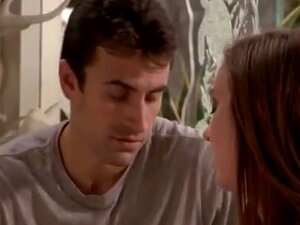 Меди о Рајли - Стриптиз клуб Слејер