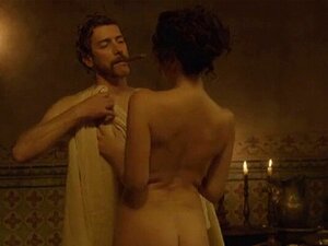 Soraia Chaves Naken - Victoria Guerra Naken - Wellington Lines - 2012. Soraia Nakna Chaves - Victoria Guerra Naken - Wellinton Lines -2011