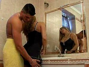 Сврши ми на стопала