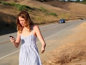 MILF Får Plockas Upp En Sötnos, Av Blondelover.