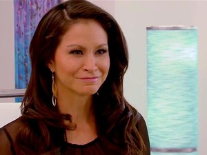 Mąż Swingers Dostaje Lizanie I Ssanie Kutasa Od Seksownej Swingerki Z Grupy. Mąż Swingersów Dostaje Lizanie I Ssanie Kutasa Od Gorącej Swingerki Z Grupy, Podczas Gdy Jego żona Bawi Się Z Czarnym Kolesiem