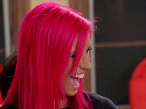 Swingersi Bawią Się W łapanie Kutasów I Sprawdzanie Cipki. Hardcore'owe Napychanie Cipki To Jedno, Ale Innowacja Zawsze Powinna Być Na Pierwszym Miejscu, Więc Te Wielkie Umysły Wymyślają Nowe Pomysły Na SwingRAW